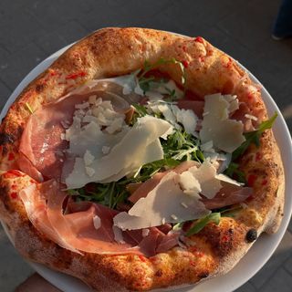 Mista- 50cm...sos, ser, szynka, salami, tuńczyk, pieczarki, papryka....