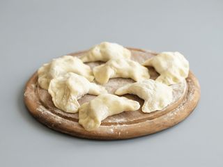 Pierogi Ruskie w sosie 8szt