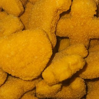 Zupa jarzynowa, Figurki rybne 8 szt ziemniaki, surówka z kiszonej kapusty