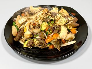 Cielęcina pieczona z gorącego półmiska