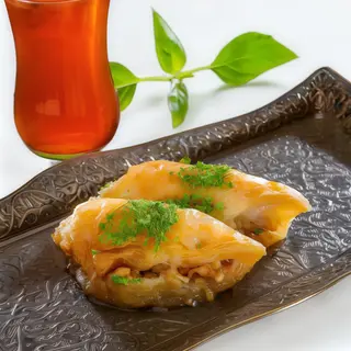 Baklawa orzechowa