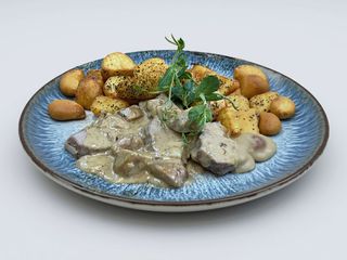 Polędwica z pieca z sosem borowikowym