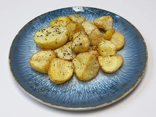 Ćwiartki ziemniaczane w ziołach