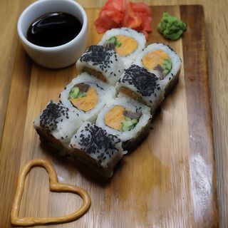 Uramaki Pasta z tuńczyka