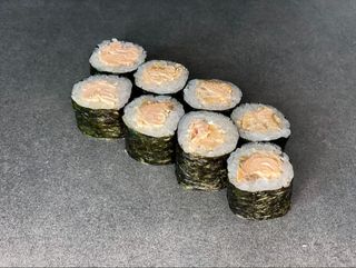 Hosomaki pieczony łosoś 8 szt.