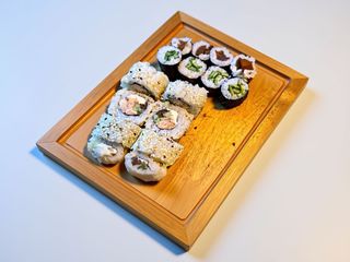 Zestaw 1 dziecięcy . 16 szt