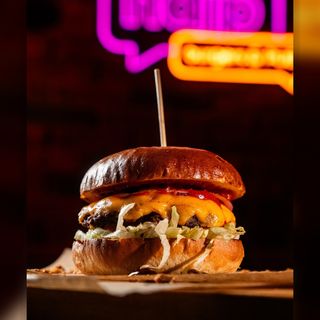 CHEDDAR BURGER duży