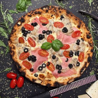 Pizza Cermaiczna