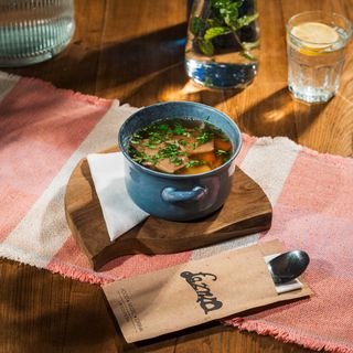 Rosół szczególny z wołowiną