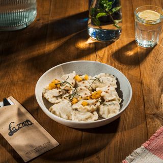 Pierogi z kaczką, kaszą gryczaną i jabłkami 10szt.