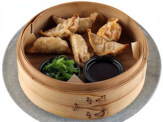 Smażone pierożki gyoza z warzywami 6 szt.