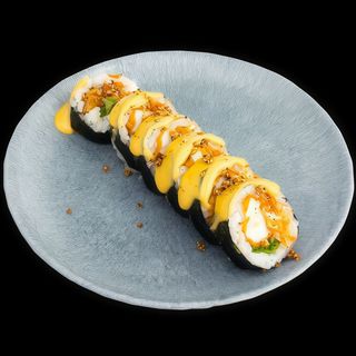 Futomaki z kurczakiem i opalanym cheddarem 6 szt.