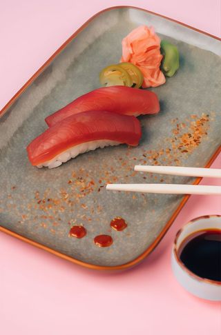 Nigiri - Tuńczyk, chilli, por