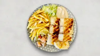 Danie z kurczaka w cieście Lawasz