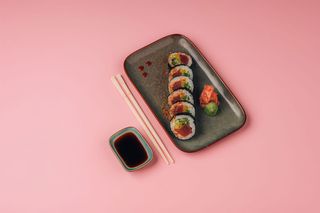 Futo maki ogórek, rzepa, tofu