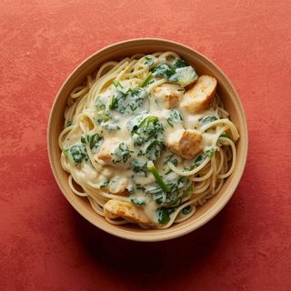 4. Spinaci z kurczakiem