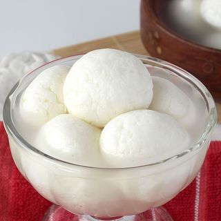 Shanti Special Rasgulla