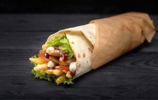 Kebab tortilla z frytkami mała