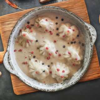 Chinkula z mięsem pieprzowym w sosie (7szt.)