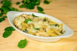 Penne con Pollo e gorgonzola