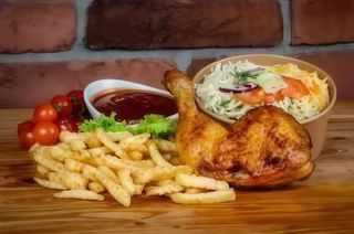 Zestaw obiadowy z udkiem