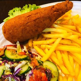 Kotlet de volaille z frytkami