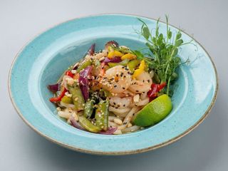 Makaron Udon Z Krewetkami