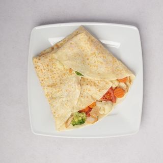 Naleśnik z grillowanym kurczakiem I szpinakiem