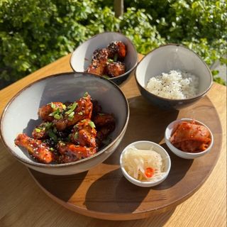 Koreańskie Skrzydełka 12 szt.