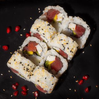 Uramaki tuńczyk 8szt