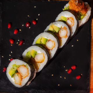 Futomaki krewetka w tempurze 6szt