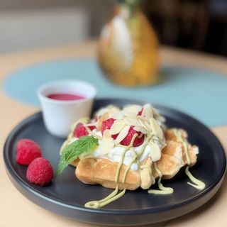 Chrupiące gofry belgijskie na słodko Jego 2 szt.