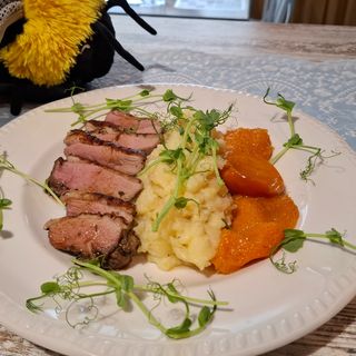 Pierś z kaczki sous vide