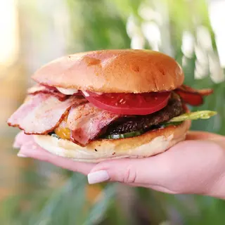 2x burger + 1x frytki do wyboru