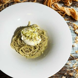 Campanelle Pistacchio e burrata