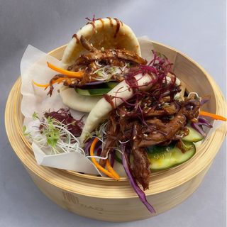 Bao z szarpaną wieprzowiną BBQ