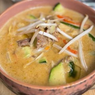 Wołowina żółtym curry