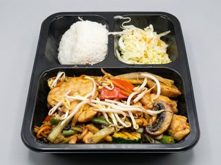 Kurczak Xa-Ot z trawą cytrynową