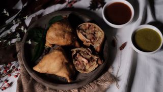 Chicken samosa 2szt