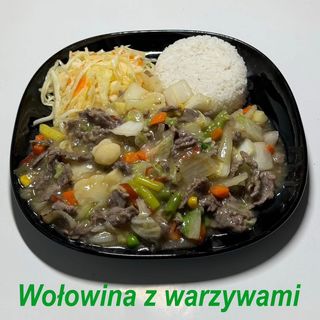 Wołowina z warzywami i grzybami