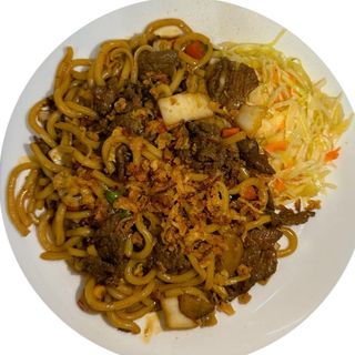 Spaghetti z wieprzowiną