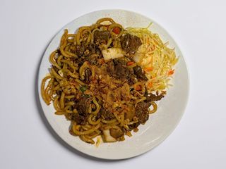 Makaron Udon z wołowiną