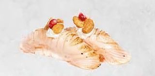 Nigiri łosoś słodko palony 2szt