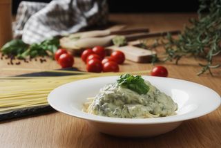 Zestaw dla singla - Sos szpinakowo-śmietanowy + Brownie + Pepsi