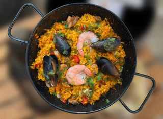 Paella Mixta