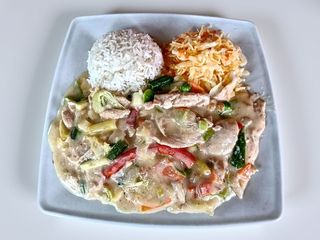 kurczak mlekiem kokosowym