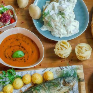 Krem z pomidora z oliwą bazyliową 300ml