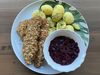 Polędwiczki z kurczaka panierowane w płatkach owsianych