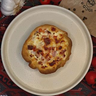 Tarta z szynką i pomidorami