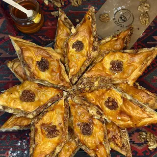 Baklawa miodowa